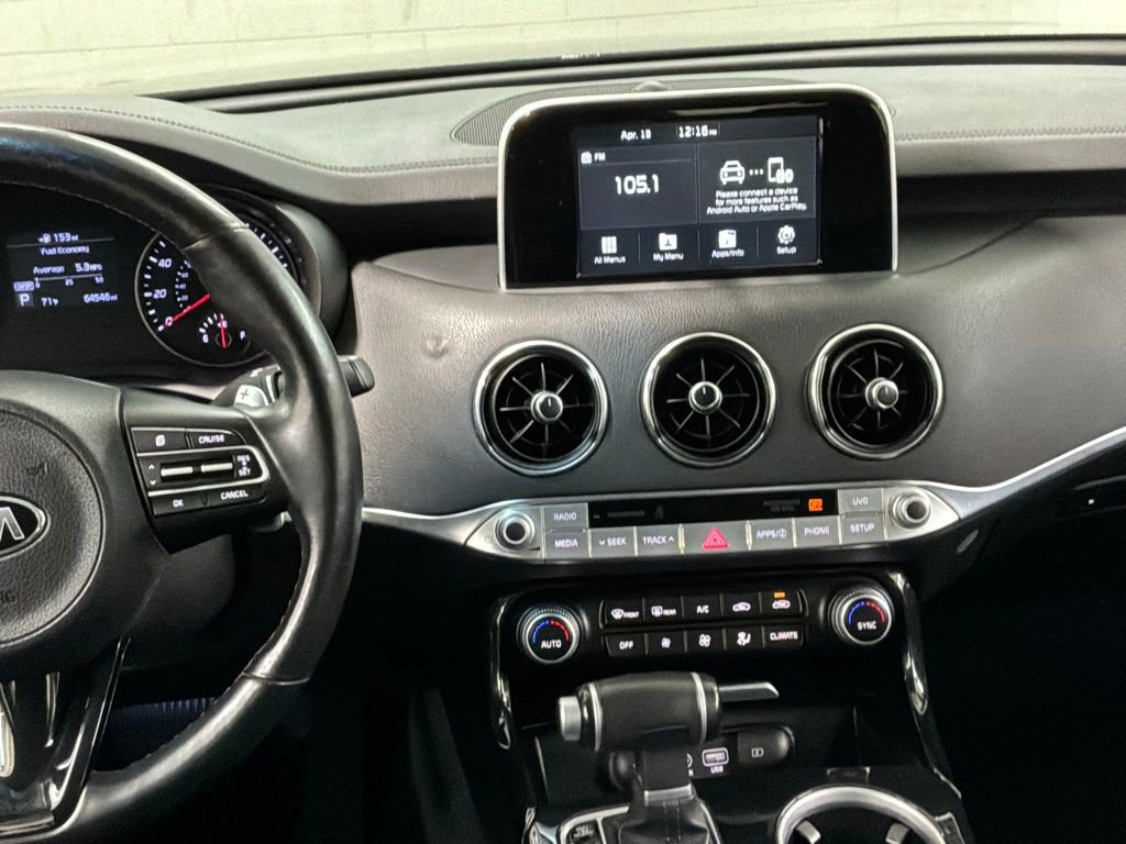 Used 2018 Kia Stinger AWD/4WD image 13