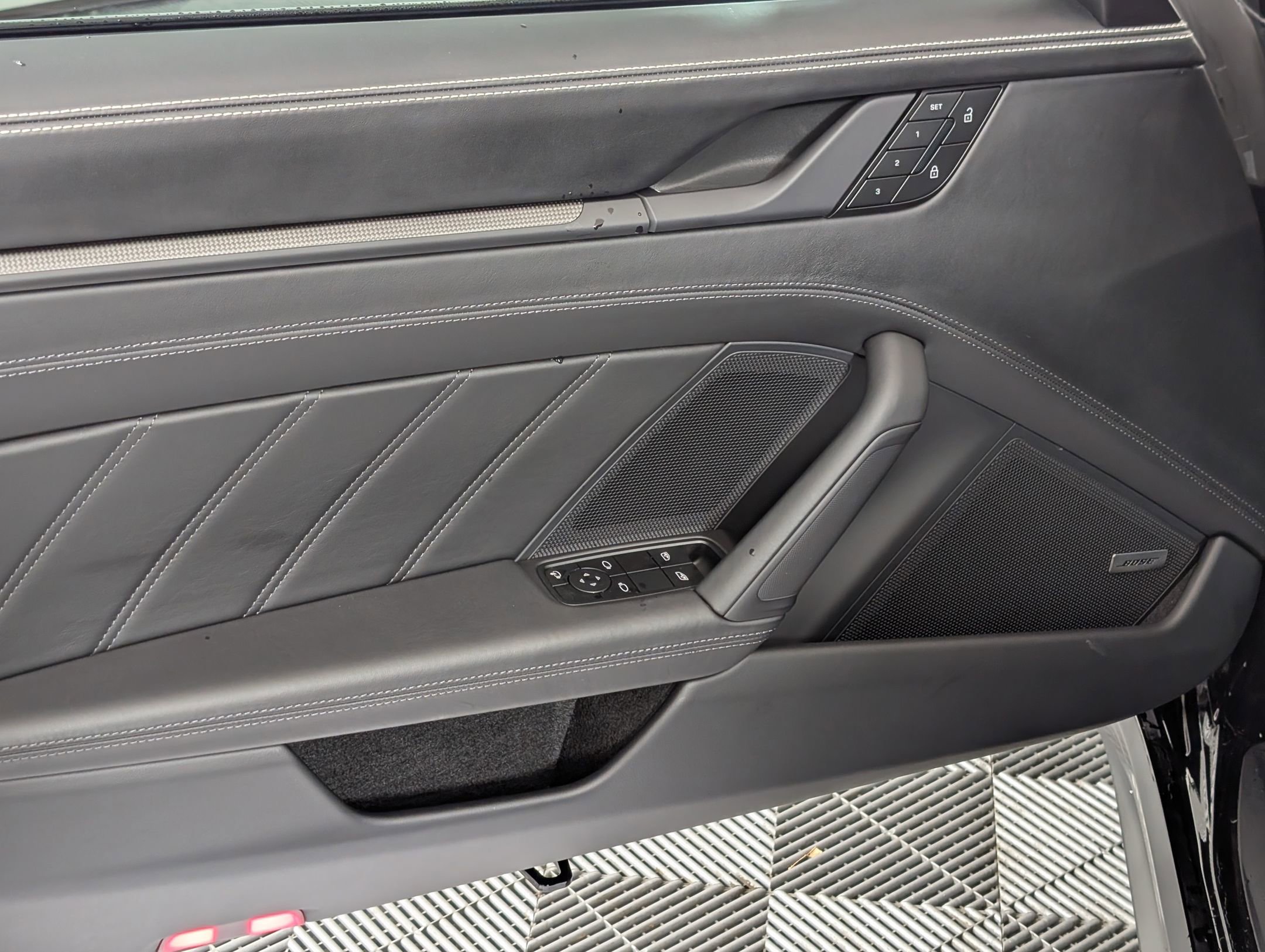 Certified 2025 Porsche 911 Carrera 4 GTS image 15