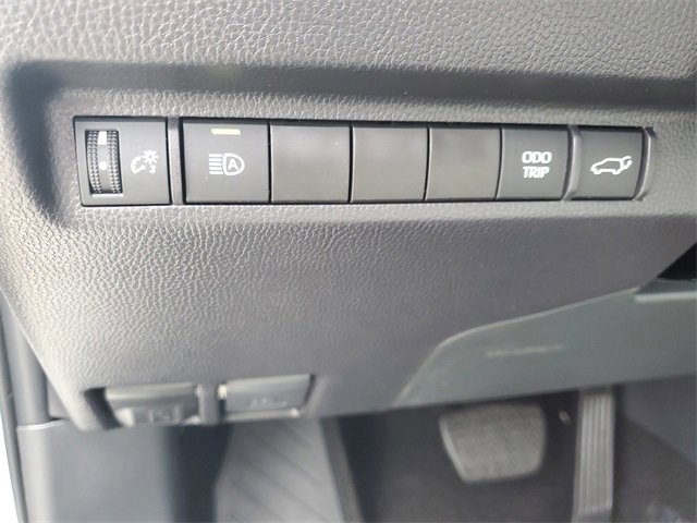 Used 2025 Toyota RAV4 Limited image 7