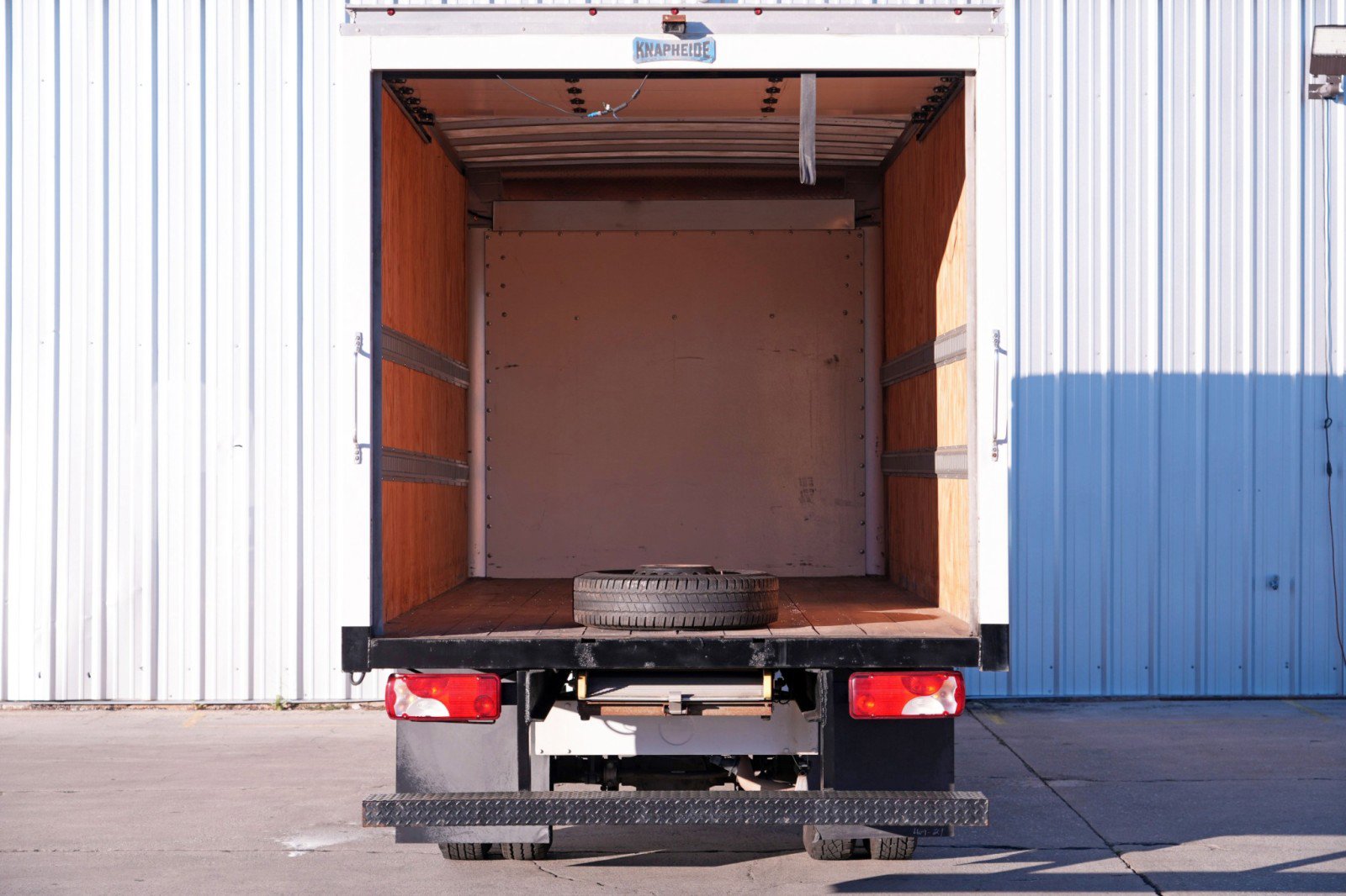 Used 2021 Mercedes-Benz Sprinter 3500 w/ Bench Seat Package image 9