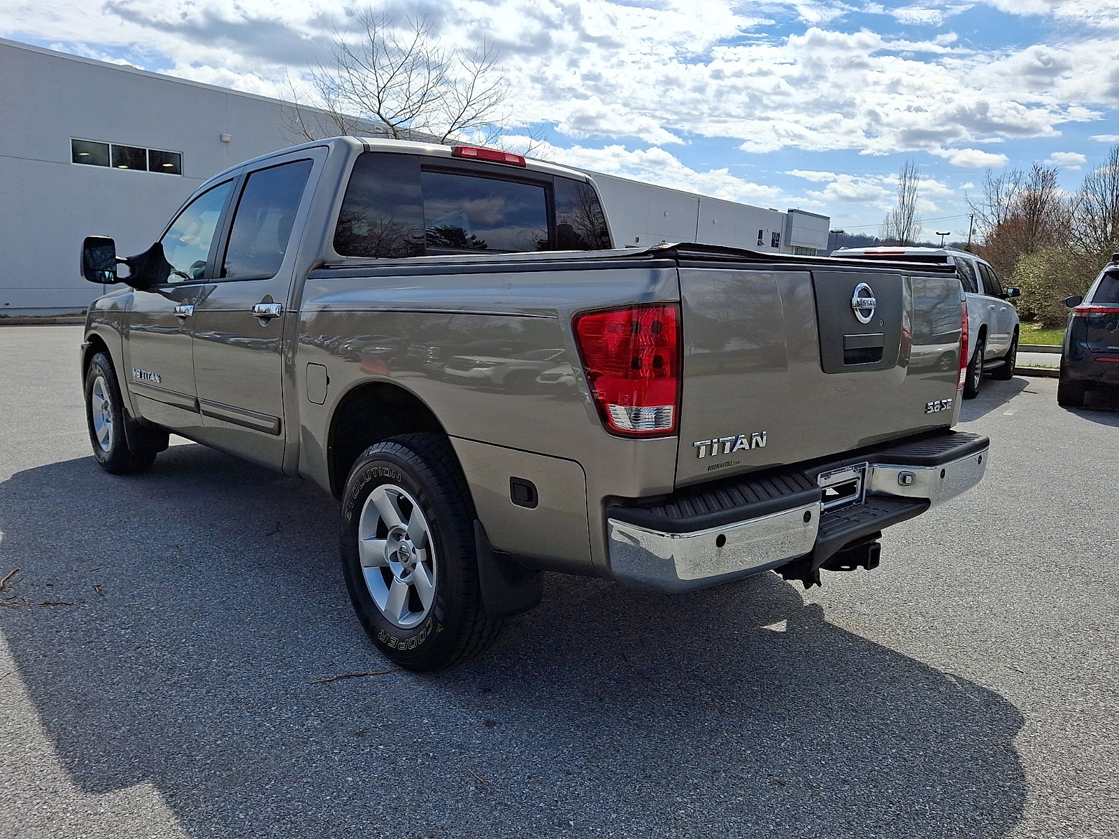 Used 2006 Nissan Titan SE image 4