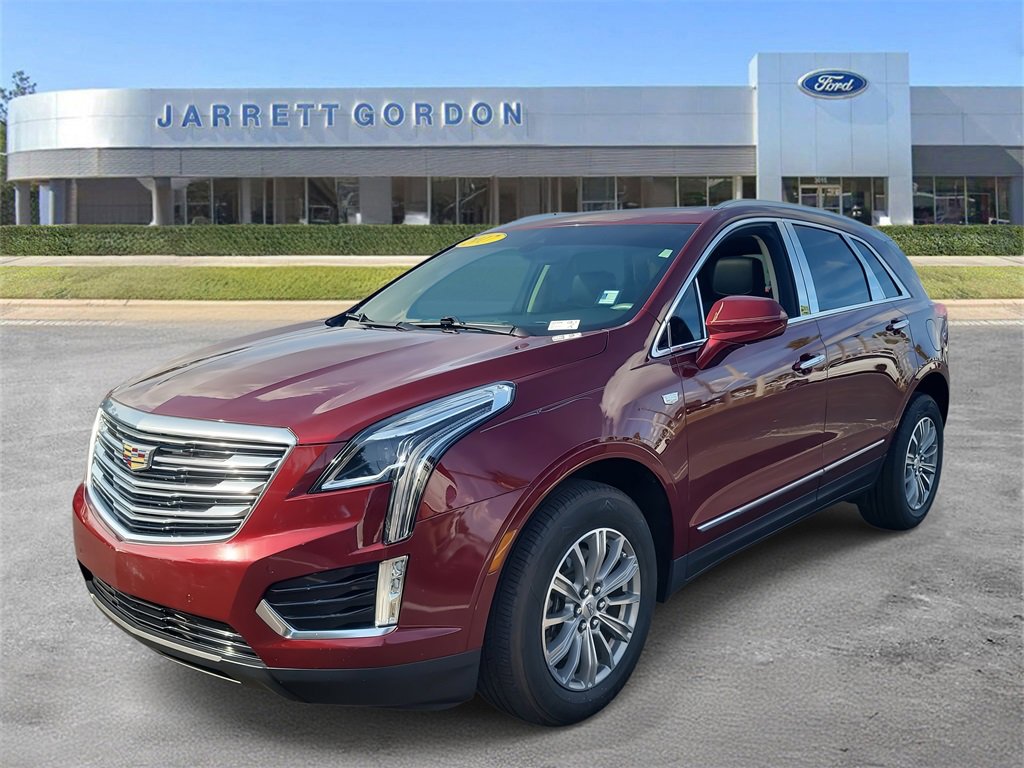 Used 2017 Cadillac XT5 Luxury w/ Driver Awareness Package image 2