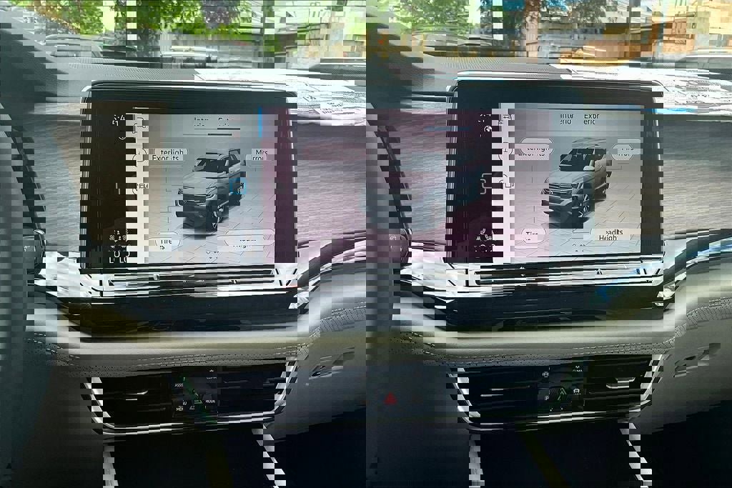 New 2026 Volkswagen Atlas SEL Premium R-Line image 5