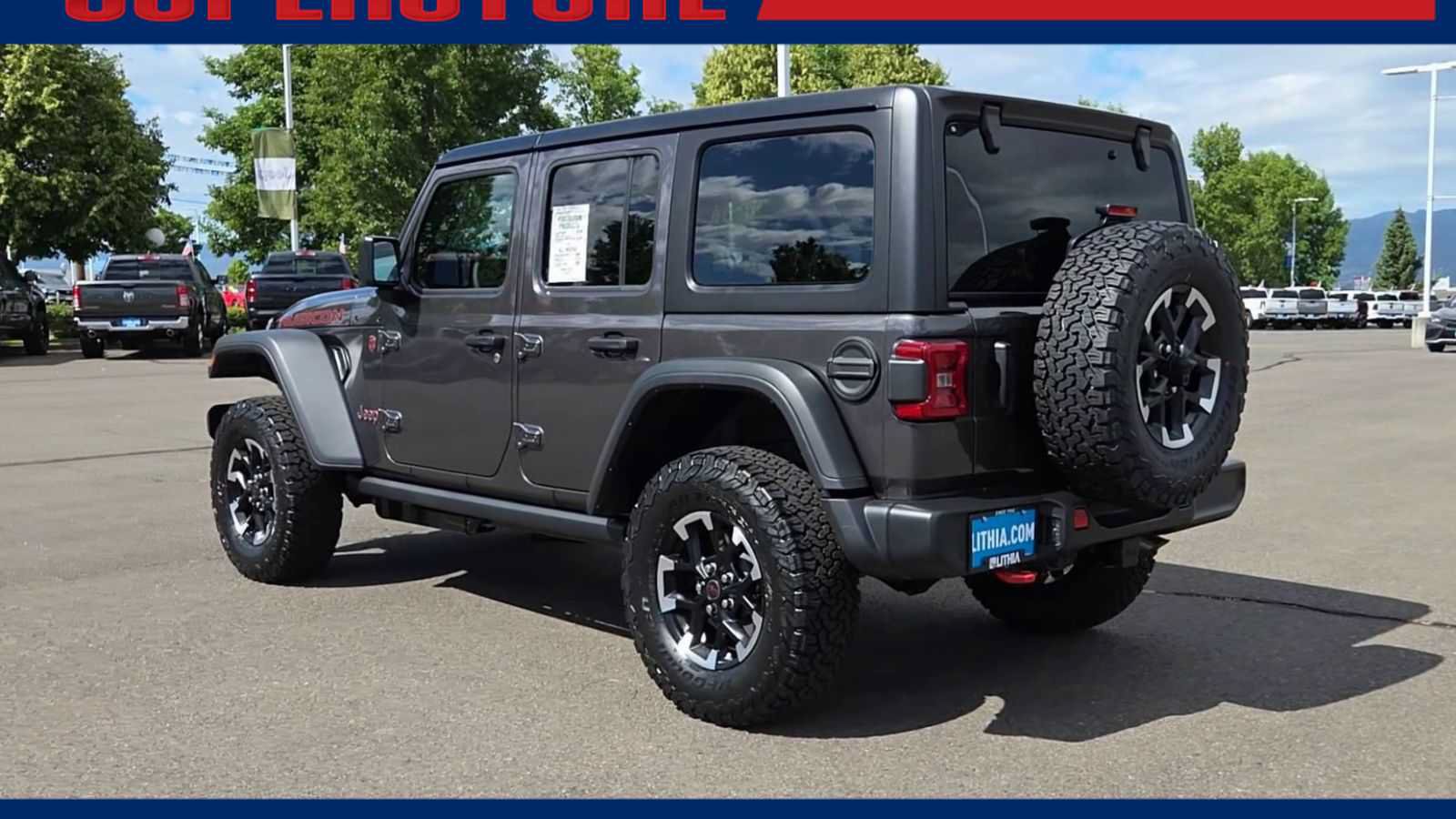 New 2026 Jeep Wrangler Unlimited Rubicon AWD/4WD image 6