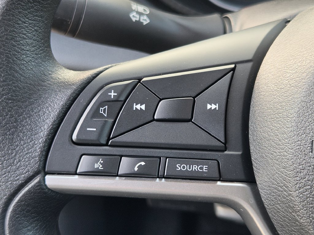 Used 2025 Nissan Versa S w/ Trunk Package FWD image 22
