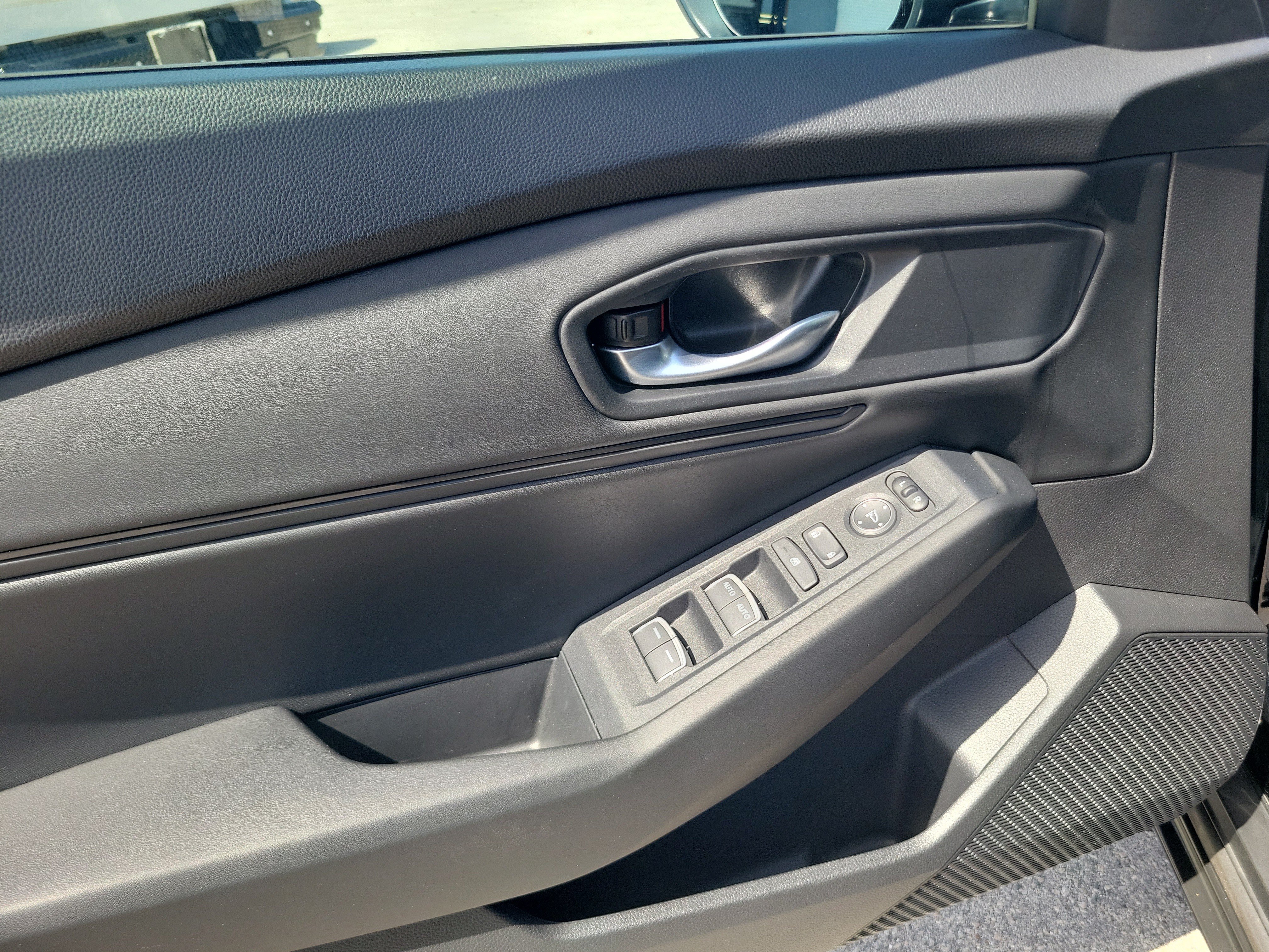 Used 2024 Honda Accord EX image 26