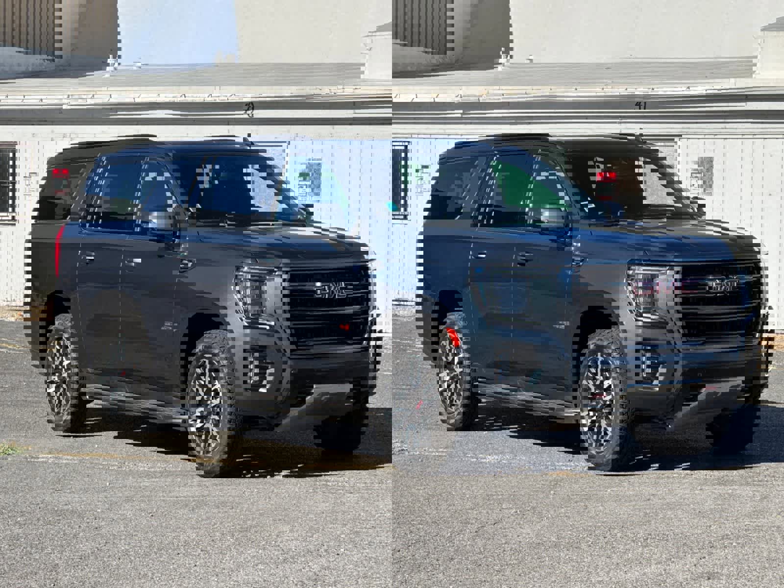 Used 2021 GMC Yukon XL AT4 w/ Rear Media and Nav Package image 9