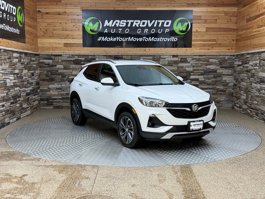 Used 2023 Buick Encore GX Select image 2