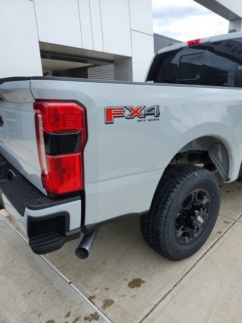 New 2026 Ford F250 XL w/ STX Appearance Package AWD/4WD image 12