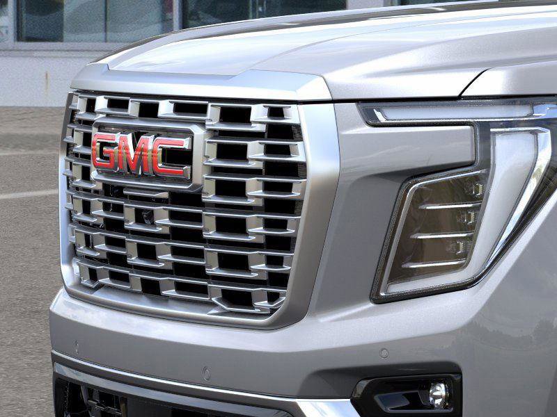 New 2026 GMC Yukon XL Denali w/ Denali Reserve Package image 13