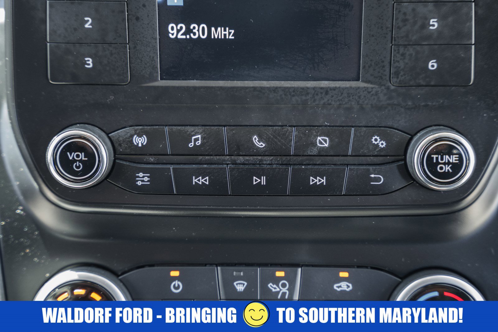 Used 2024 Ford Transit 250 Low Roof w/ Exterior Upgrade Package image 25