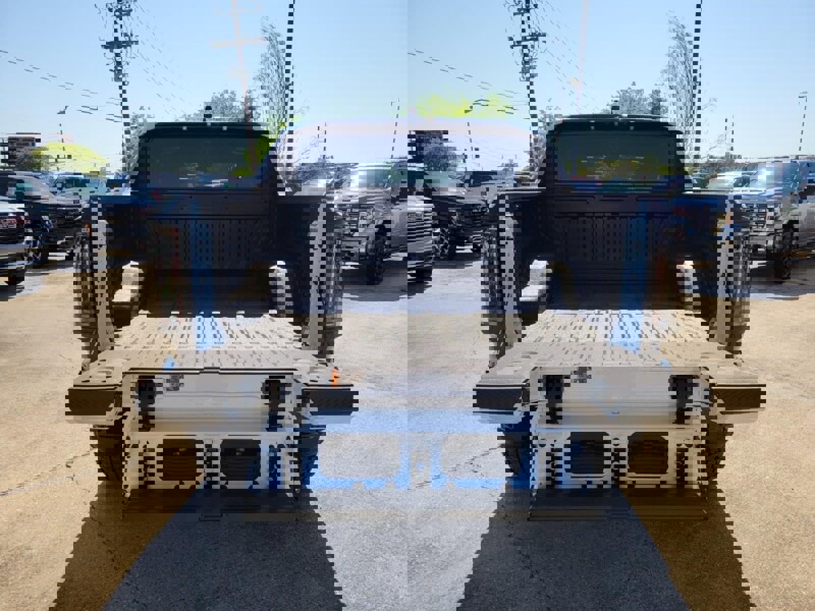 New 2025 GMC Hummer EV 2X w/ LPO, Illumination Package image 7