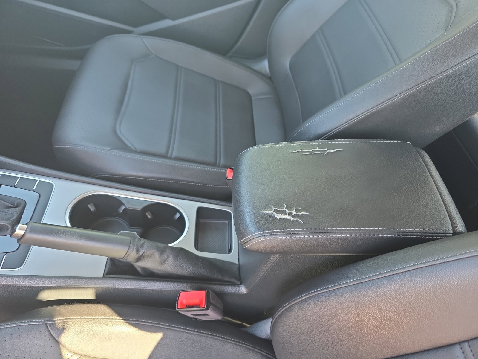 Used 2020 Volkswagen Passat 2.0T SE image 15