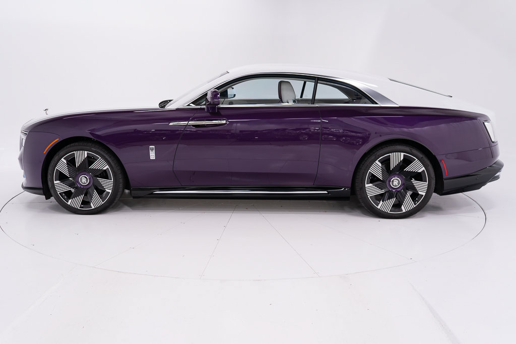 Used 2024 Rolls-Royce Spectre w/ Spectre Launch Package AWD/4WD image 2