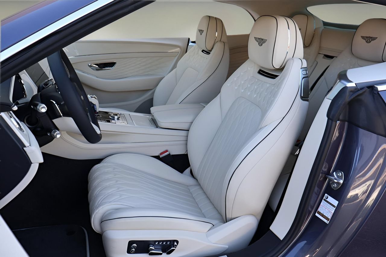 Used 2026 Bentley Continental GTC AWD/4WD image 15