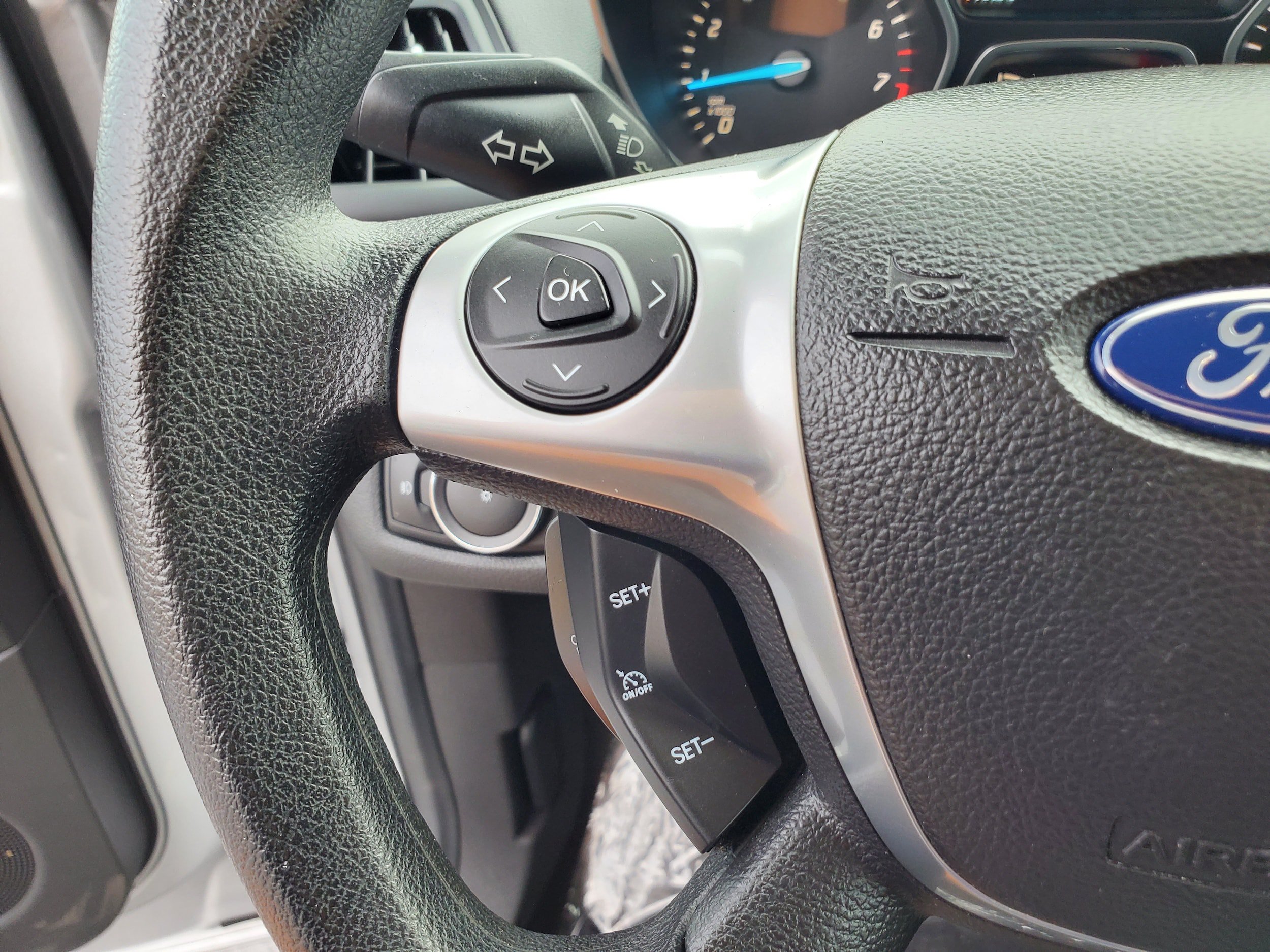 Used 2014 Ford Escape SE w/ Equipment Group 201A FWD image 16