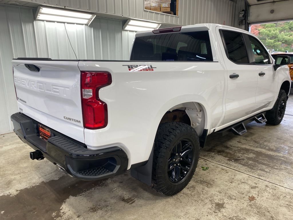 Used 2021 Chevrolet Silverado 1500 Custom Trail Boss w/ LPO, Dark Essentials Package image 10