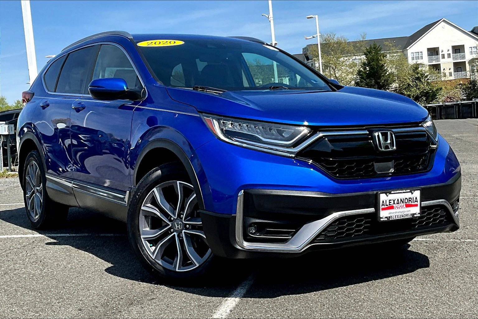 Used 2020 Honda CR-V Touring image 2