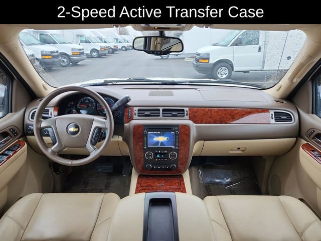 Used 2013 Chevrolet Avalanche LTZ image 36