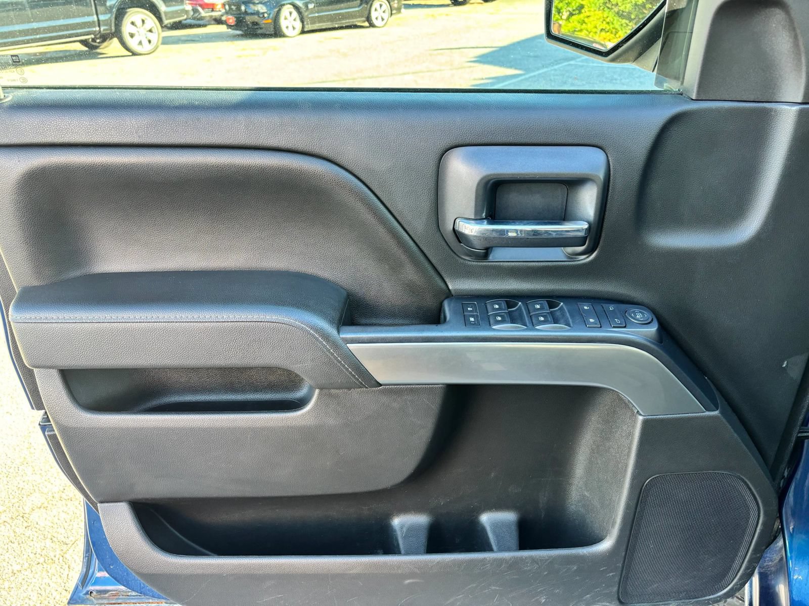 Used 2016 Chevrolet Silverado 1500 LT w/ Trailering Package AWD/4WD image 15