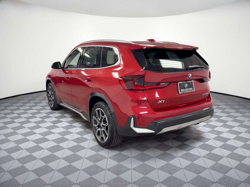 Certified 2026 BMW X1 xDrive28i AWD/4WD image 3