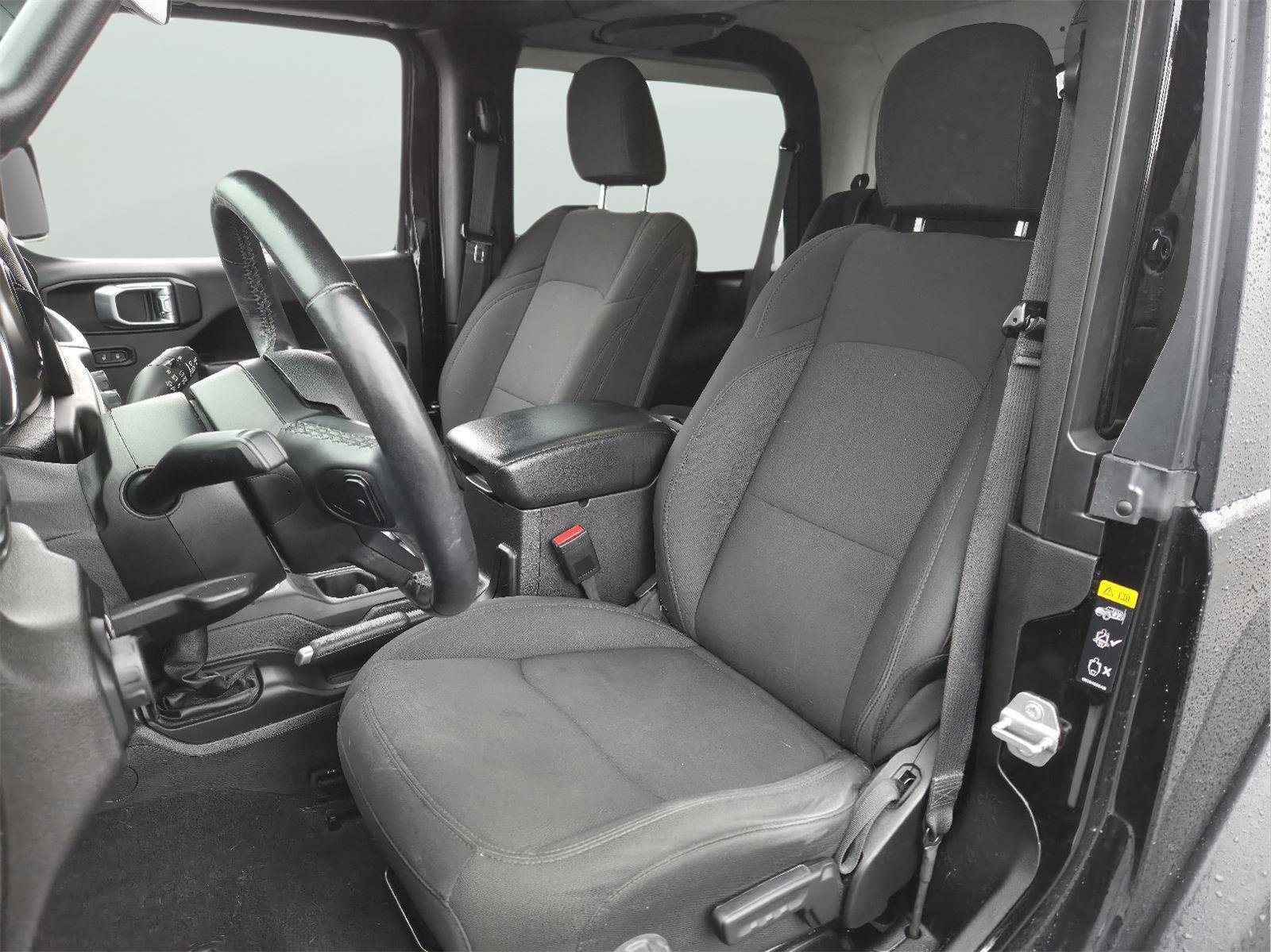 Used 2021 Jeep Wrangler Sport S image 10