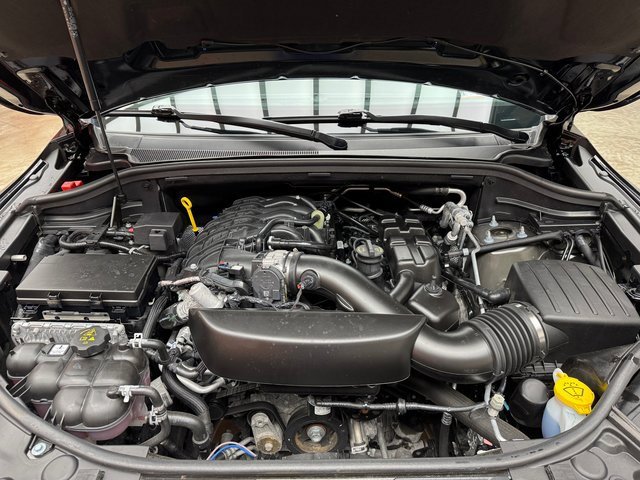 Used 2025 Dodge Durango GT image 28