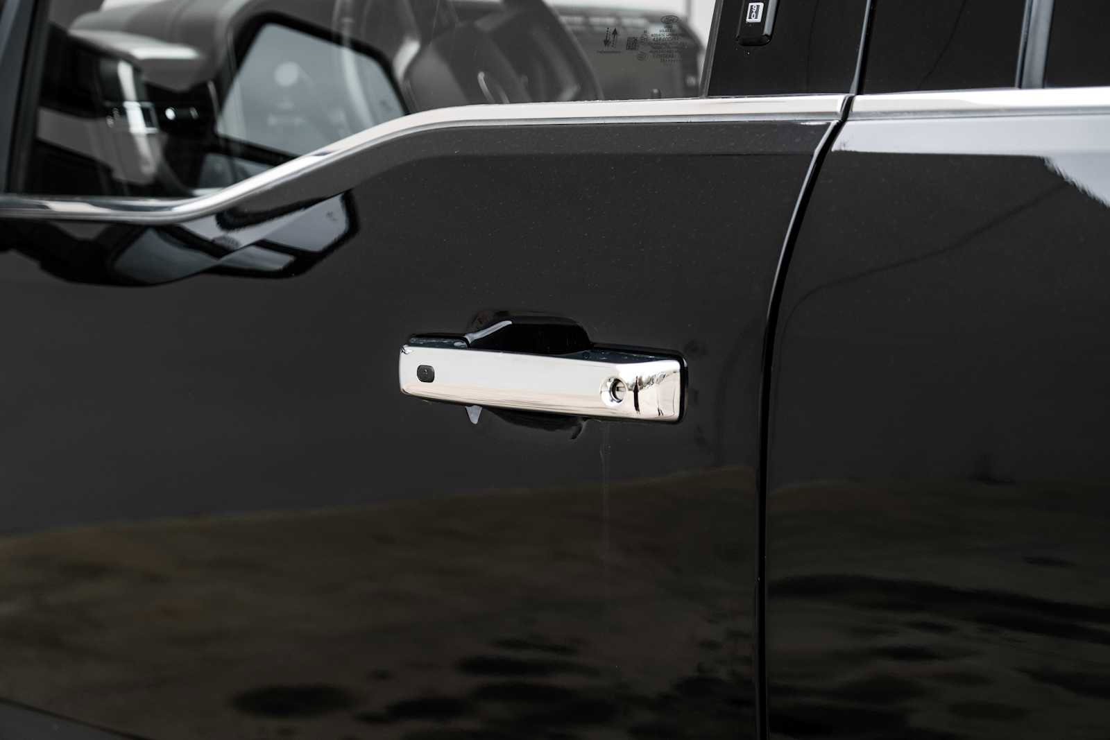 Used 2023 Ford F250 Platinum image 43