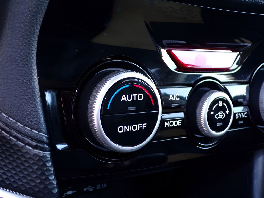 Used 2019 Subaru Forester Limited image 25