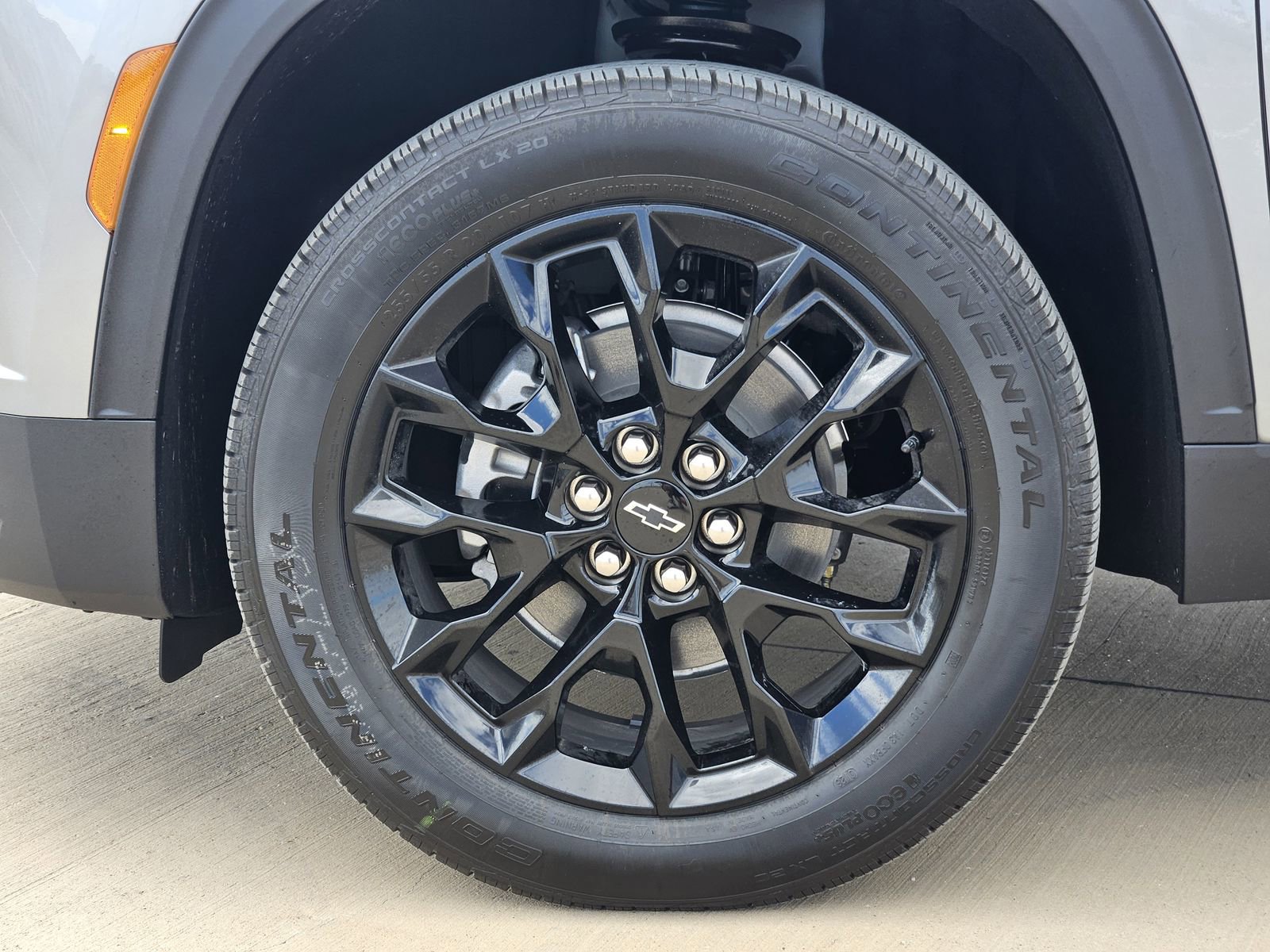 New 2026 Chevrolet Traverse LT w/ Midnight/Sport Edition image 13