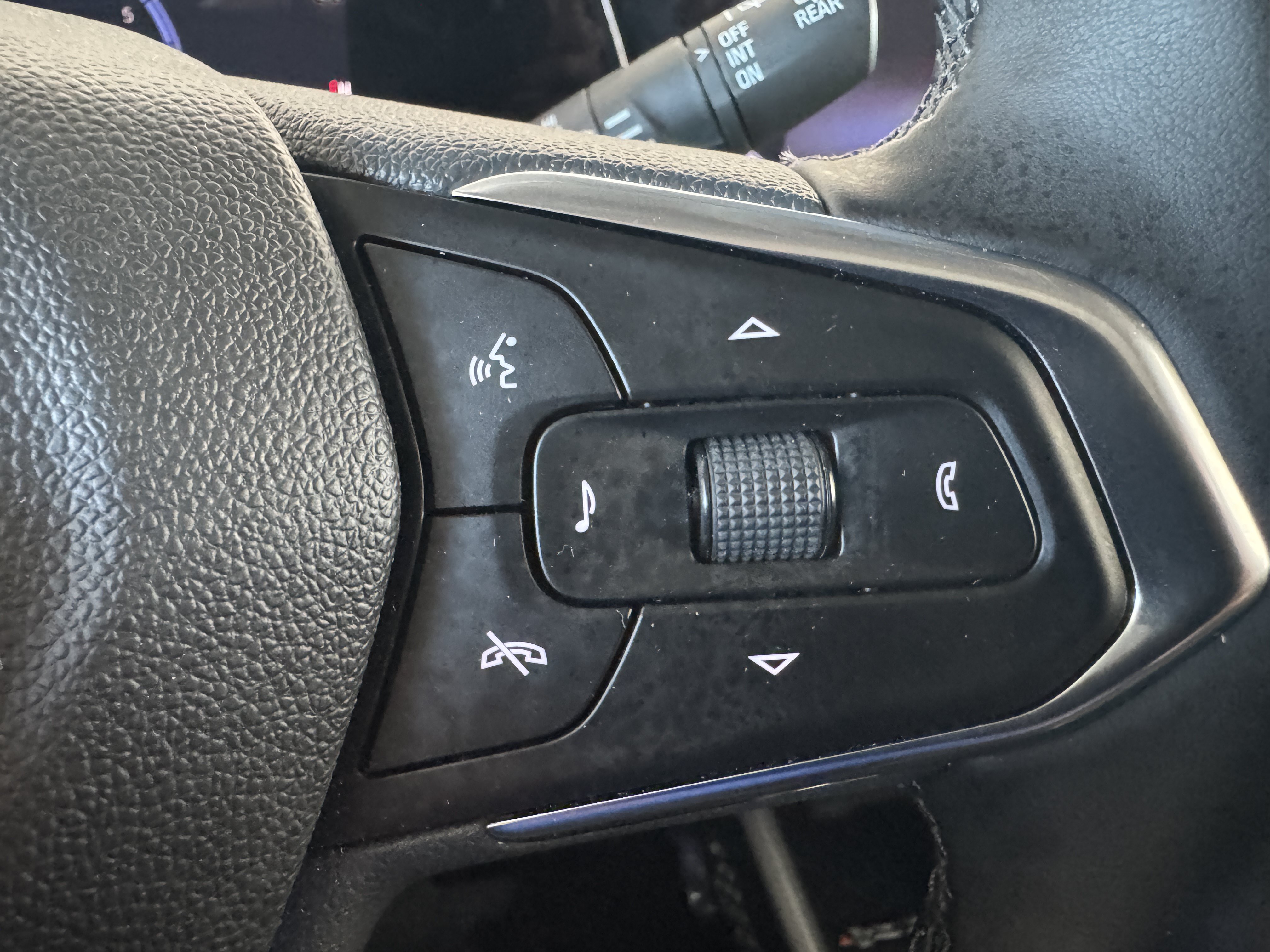 Used 2026 Chevrolet TrailBlazer LT w/ Convenience Package AWD/4WD image 15