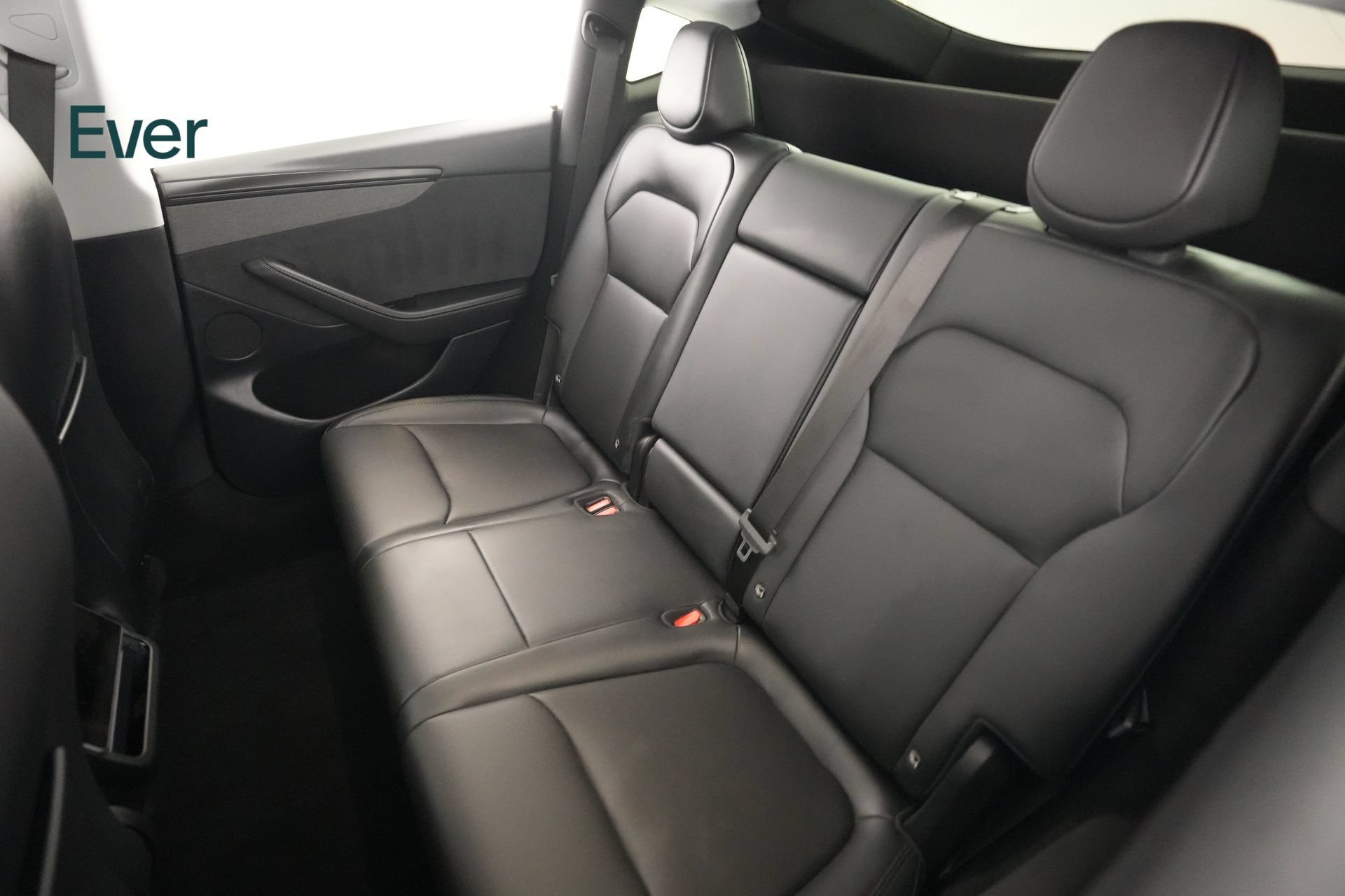 Used 2026 Tesla Model Y 2WD image 24