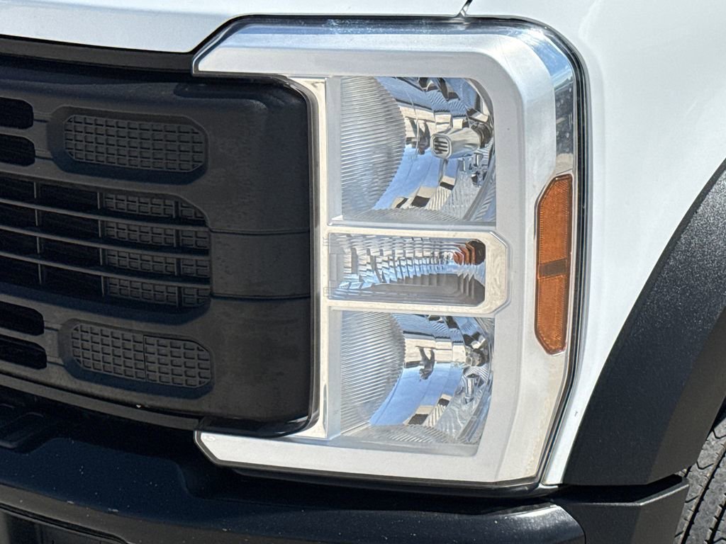 Used 2024 Ford F450 XL image 4