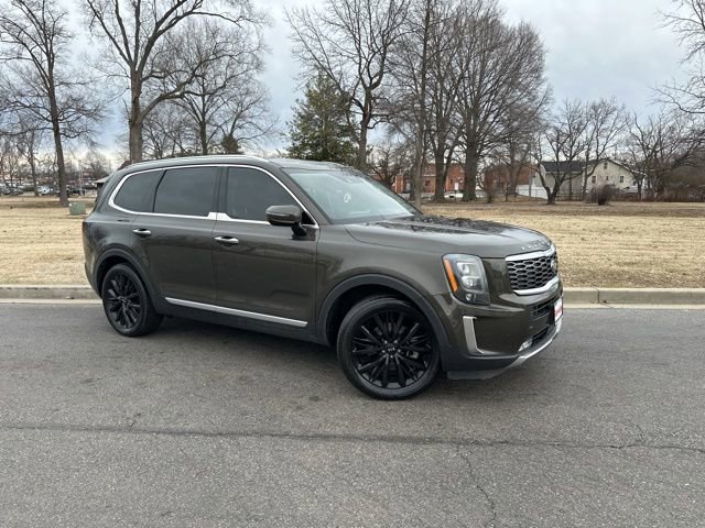 Used 2020 Kia Telluride SX w/ SX Prestige Package image 2