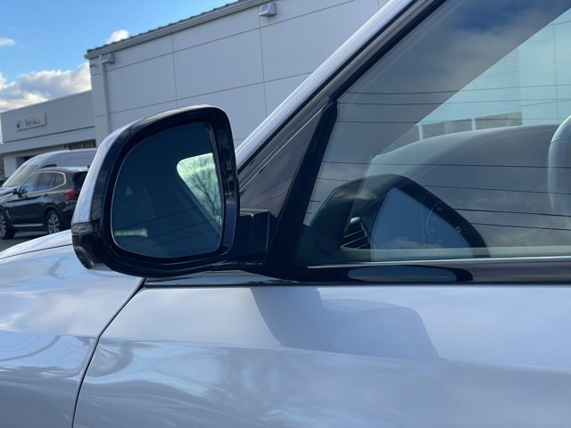 Certified 2023 BMW X6 M50i w/ Executive Package image 32