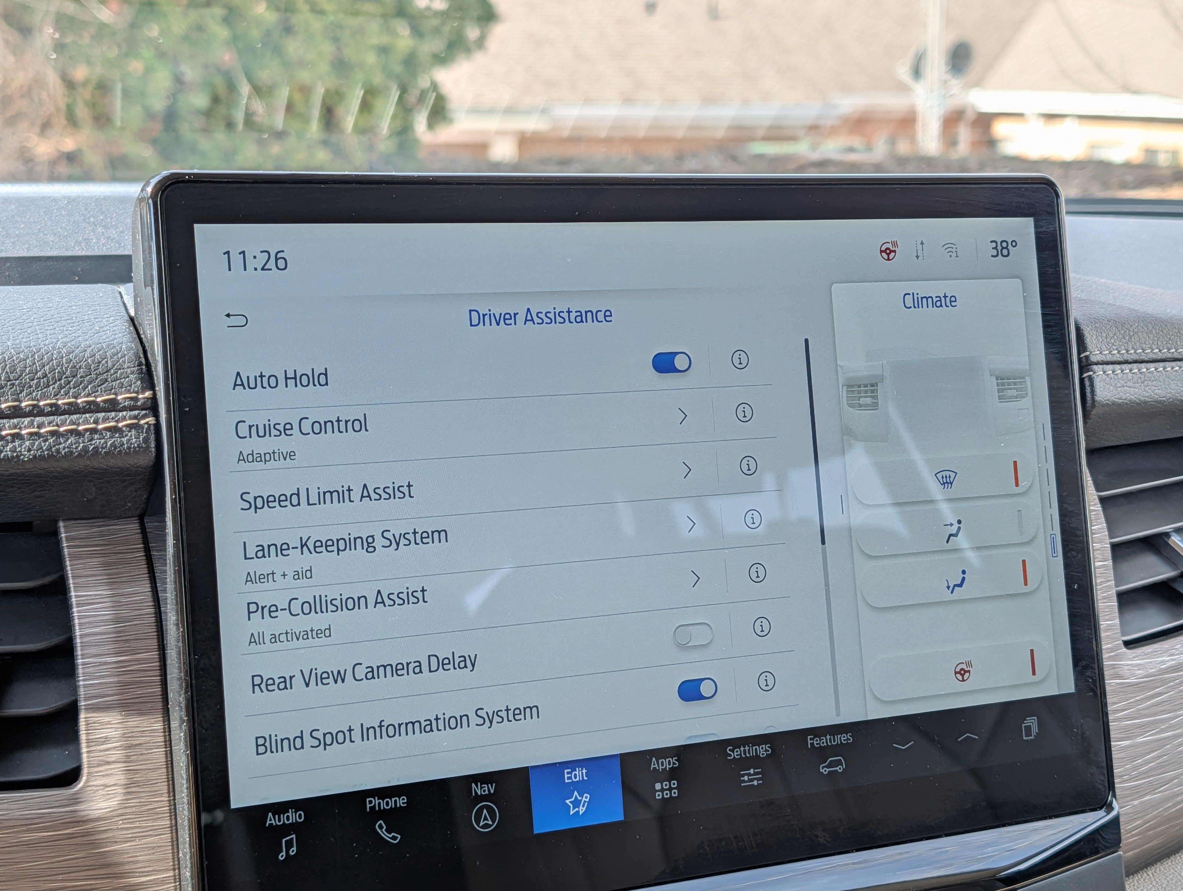 Used 2024 Ford Expedition Limited image 23