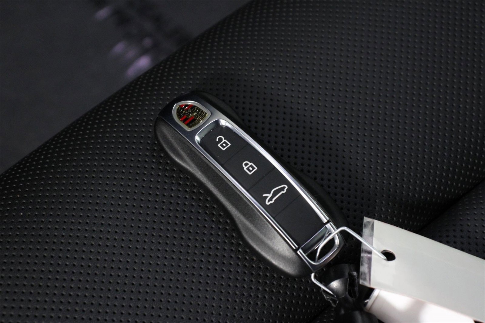 Used 2024 Porsche 911 Carrera GTS image 33