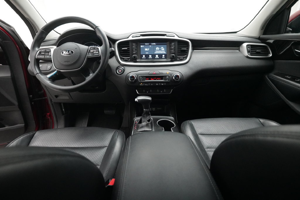 Used 2019 Kia Sorento EX AWD/4WD image 4