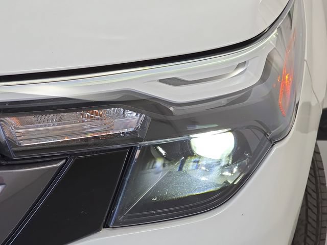 Used 2025 Subaru Forester Premium w/ Convenience Package #1 AWD/4WD image 32