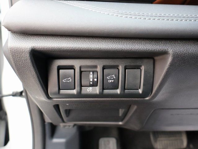 Used 2023 Subaru Outback Touring XT image 38