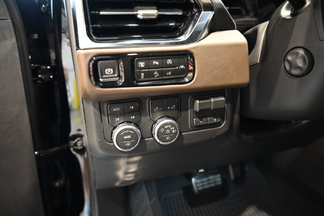 New 2026 GMC Yukon XL Denali Ultimate AWD/4WD image 30