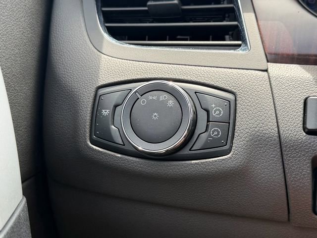 Used 2013 Ford Edge Limited FWD image 27