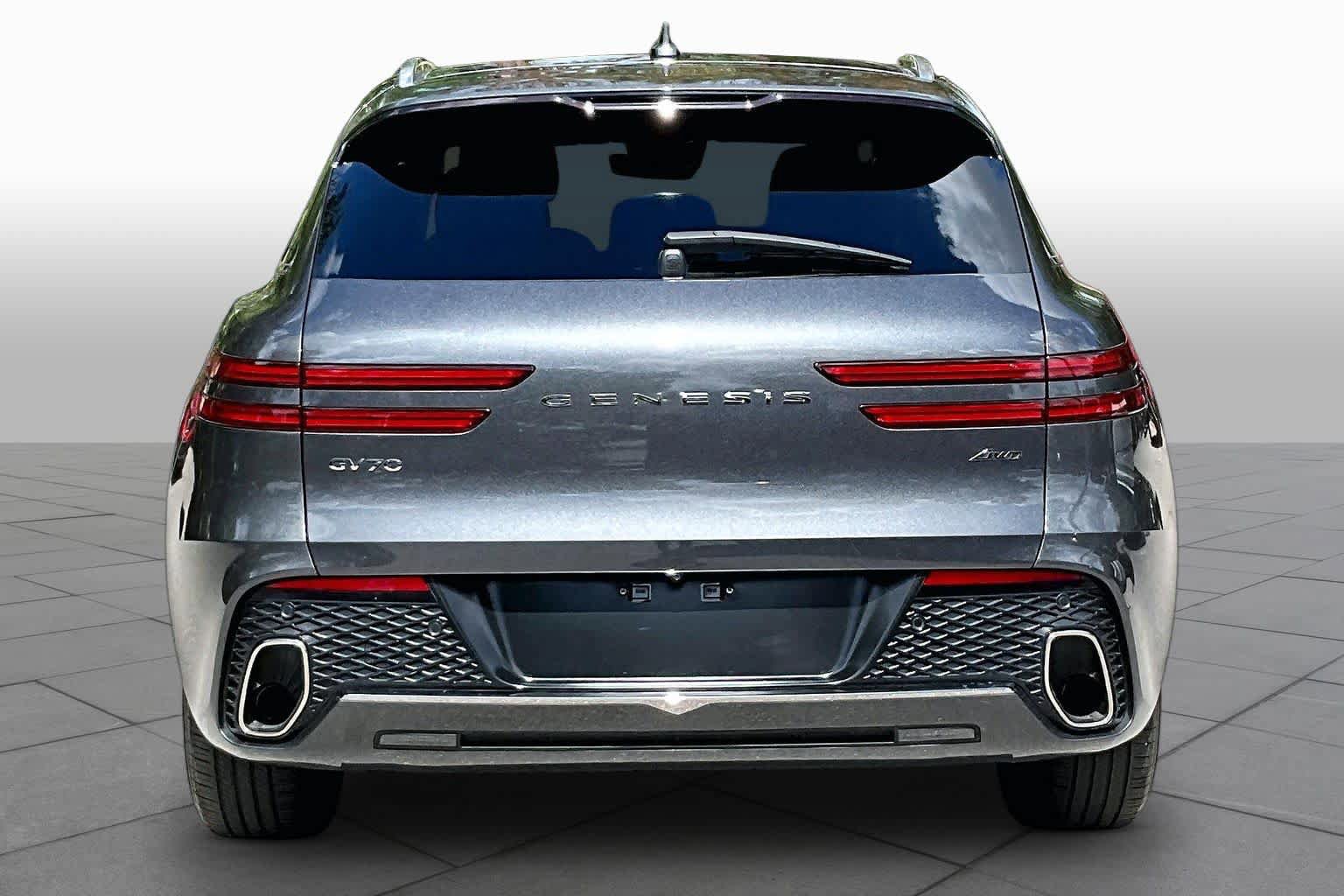 Used 2022 Genesis GV70 2.5T w/ Select Package AWD/4WD image 5
