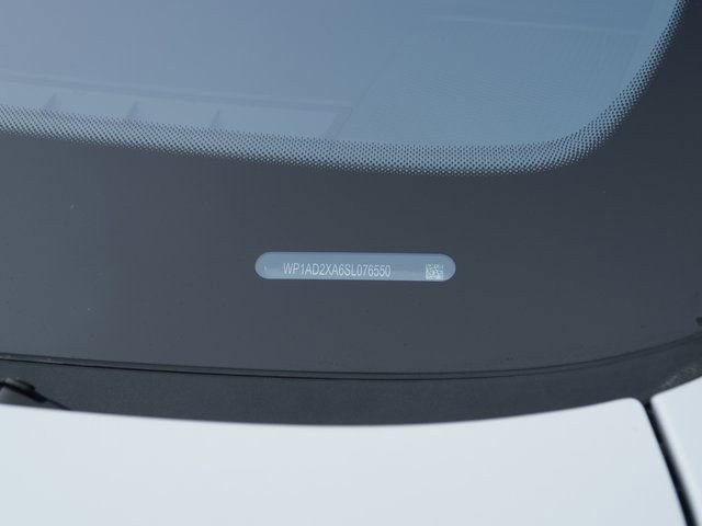 Certified 2025 Porsche Macan Electric image 31