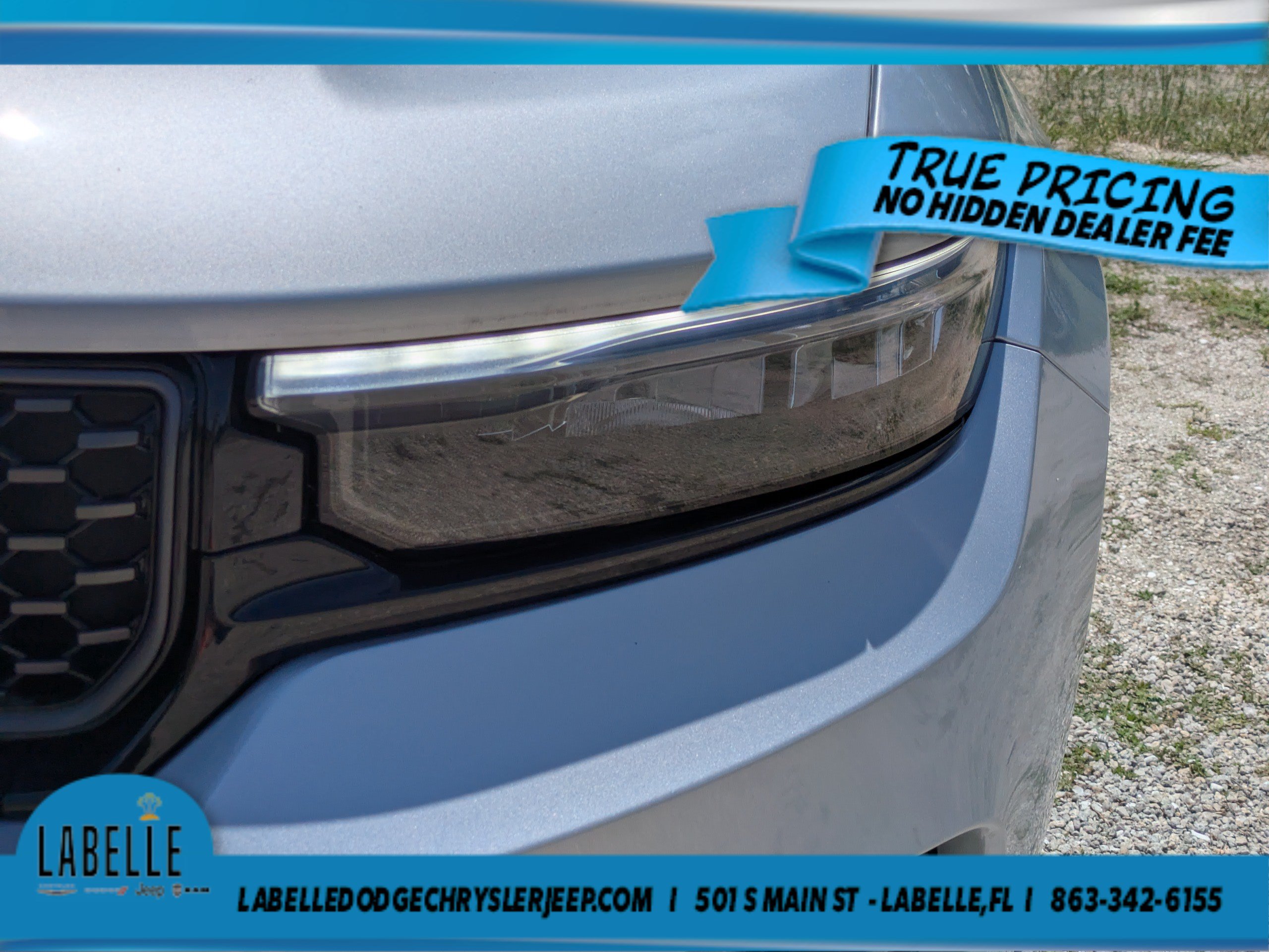 Used 2024 Jeep Grand Cherokee Summit AWD/4WD image 10