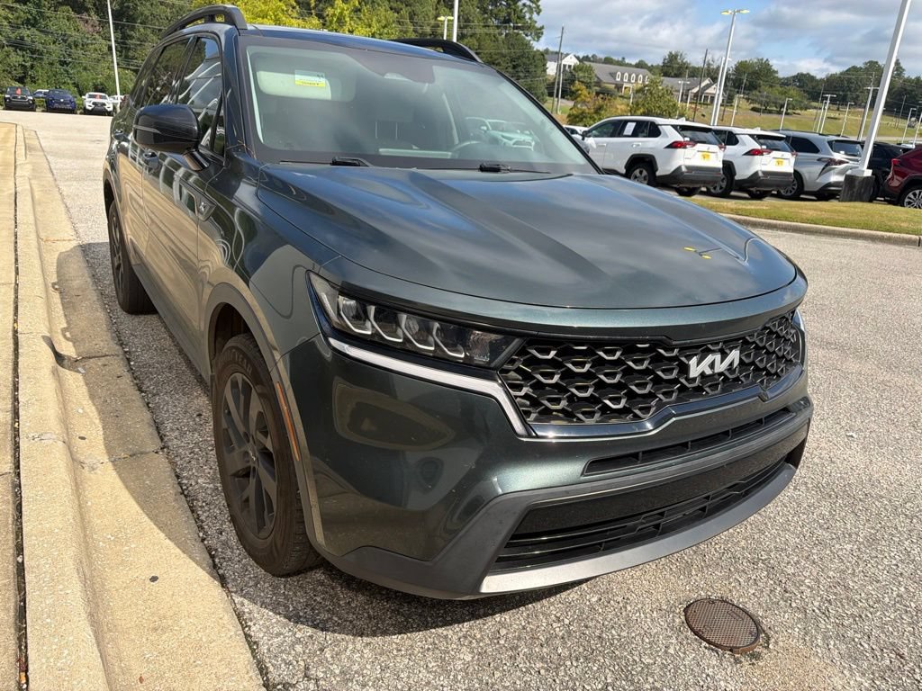 Used 2022 Kia Sorento S w/ Panoramic Sunroof Package AWD/4WD image 4