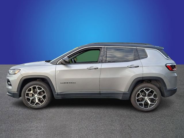 Used 2024 Jeep Compass Limited AWD/4WD image 7