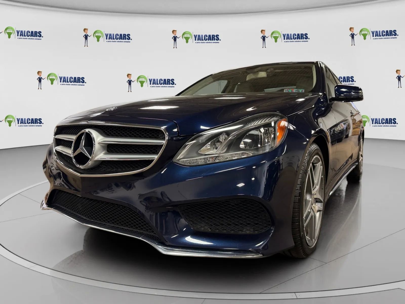 Used 2015 Mercedes-Benz E 350 E 350 4MATIC Sedan 4D w/ Premium 1 Package image 9