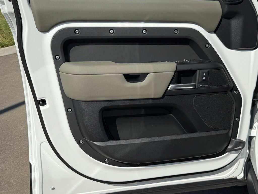 New 2026 Land Rover Defender 110 S image 15