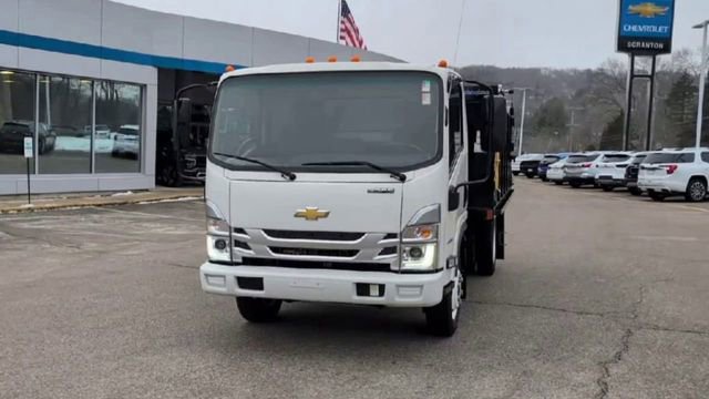Certified 2024 Chevrolet Low Cab Forward image 4